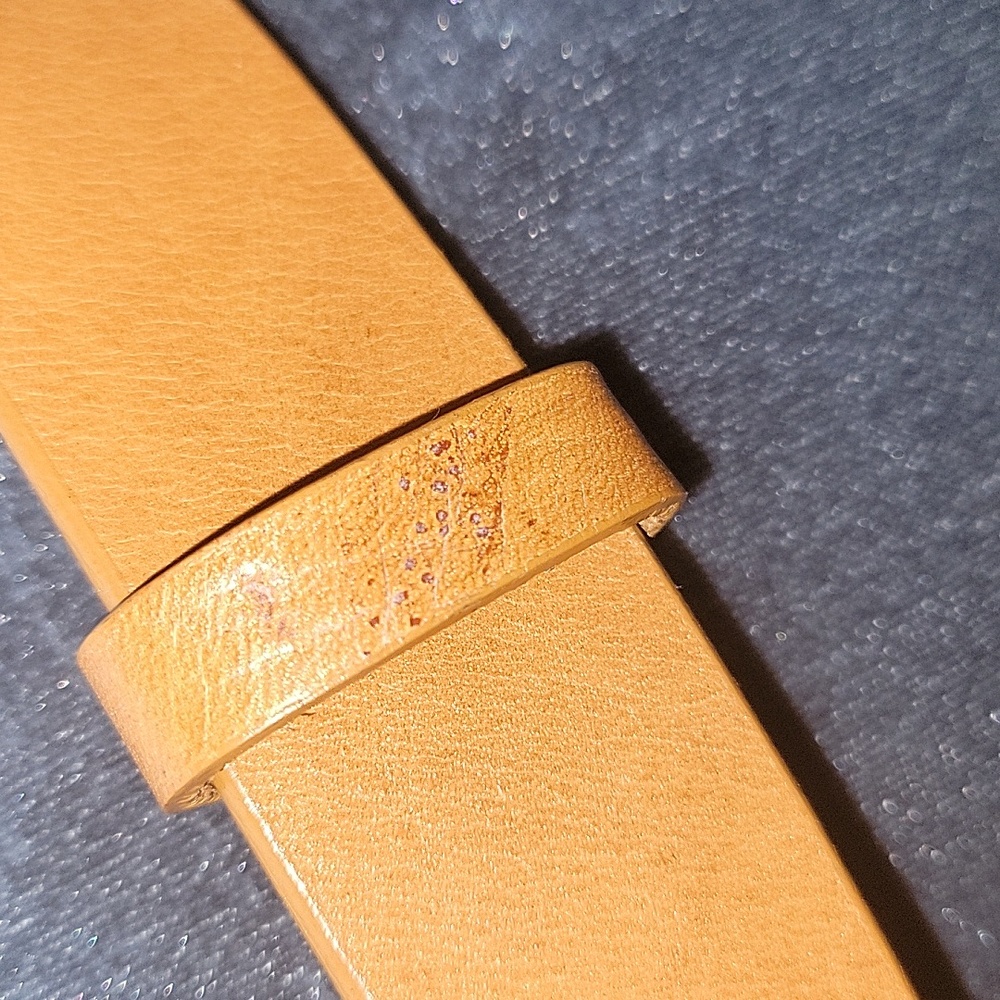 Guess Rhinestone Buckle & Camel Color Belt - Picture 6 of 16
